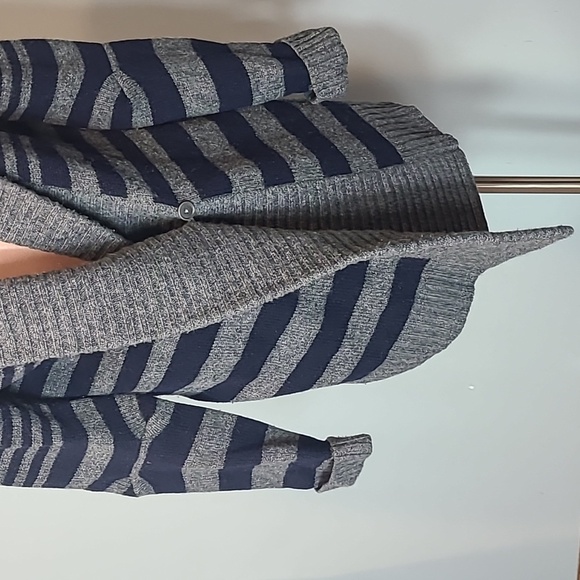 BCBGMaxAzria Striped Wool Cardigan Oversized Comfy Academia Preppy Luxury - Picture 3 of 8